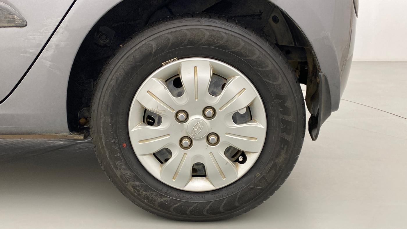 2010 Hyundai i10 SPORTZ 1.2, Petrol, Manual, 46,908 km, Left Rear Wheel