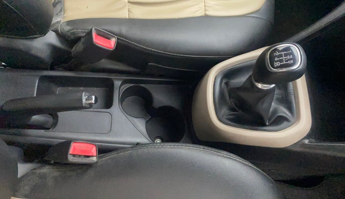 2016 Hyundai Grand i10 SPORTZ 1.2 KAPPA VTVT, Petrol, Manual, 44,611 km, Gear Lever