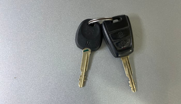 2018 Hyundai Grand i10 SPORTZ 1.2 KAPPA VTVT, Petrol, Manual, 65,362 km, Key Close Up