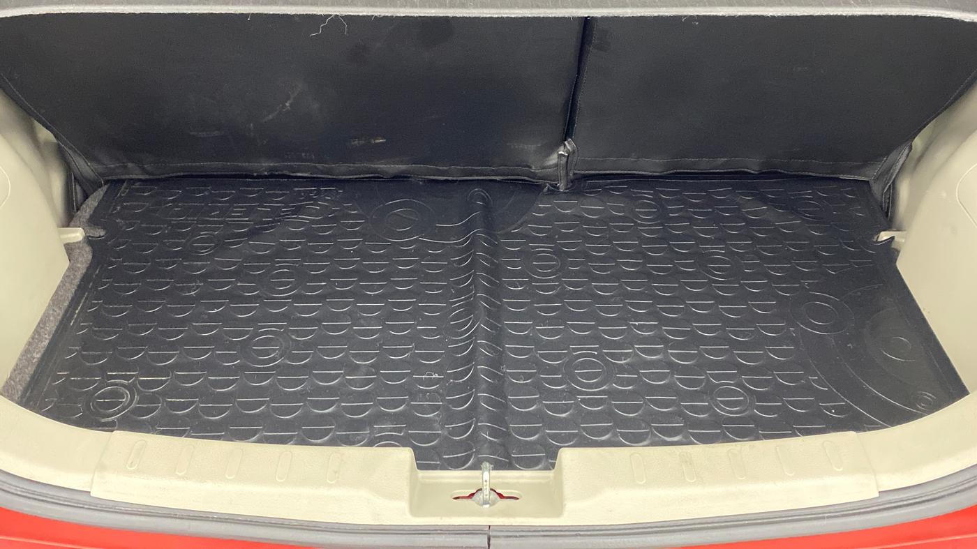 2016 Maruti Celerio VXI (O) AMT, Petrol, Automatic, 31,035 km, Boot Inside