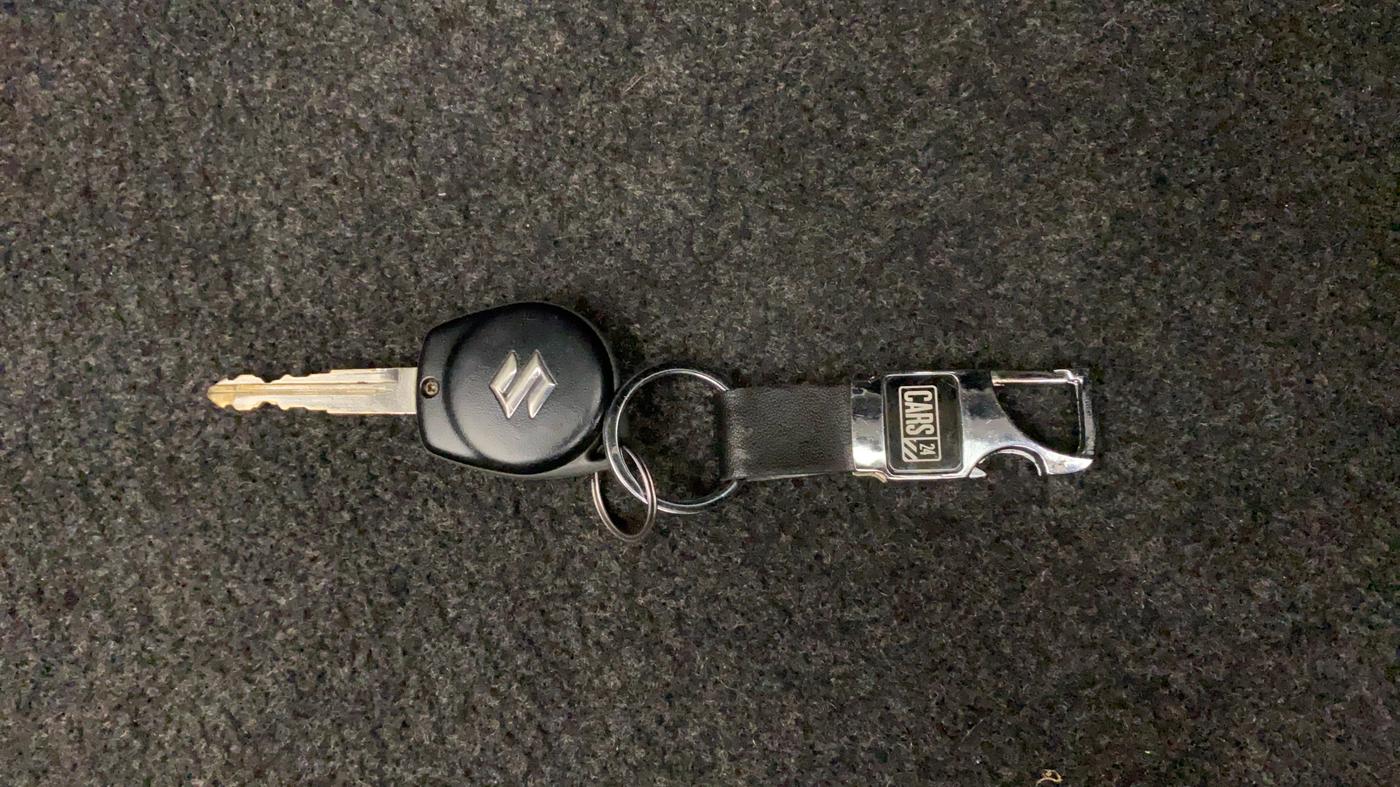 2018 Maruti Baleno DELTA 1.2 K12, Petrol, Manual, 47,283 km, Key Close Up