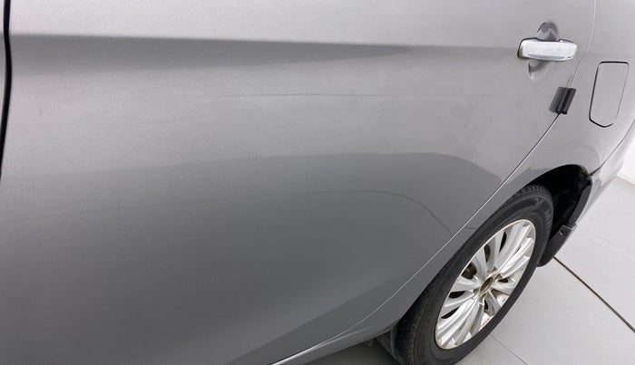 2017 Maruti Ciaz  ZDI SHVS, Diesel, Manual, 86,437 km, Rear left door - Minor scratches