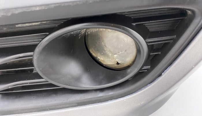 2017 Maruti Ciaz  ZDI SHVS, Diesel, Manual, 86,437 km, Left fog light - Minor damage