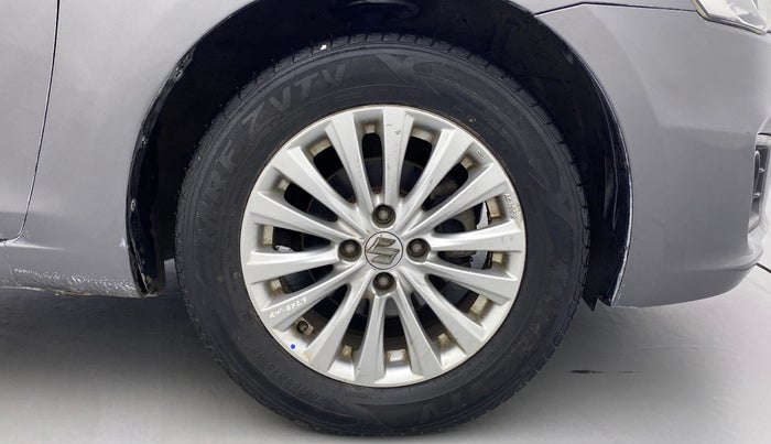 2017 Maruti Ciaz  ZDI SHVS, Diesel, Manual, 86,437 km, Right Front Wheel