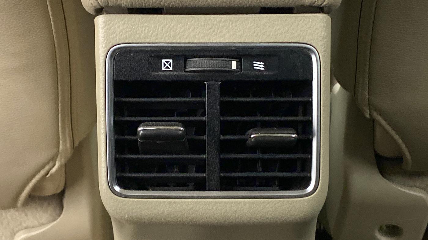 2017 Maruti Ciaz  ZDI SHVS, Diesel, Manual, 86,437 km, Rear AC Vents