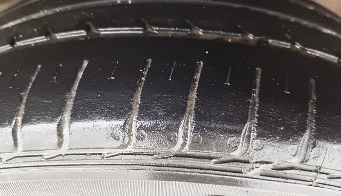 2013 Honda City 1.5L I-VTEC V MT, Petrol, Manual, 69,501 km, Left Rear Tyre Tread