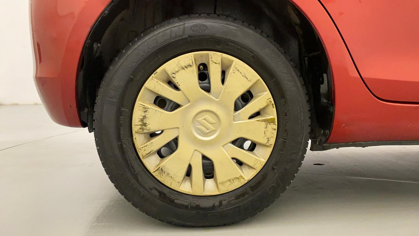 2012 Maruti Swift VXI, Petrol, Manual, 1,24,132 km, Right Rear Wheel