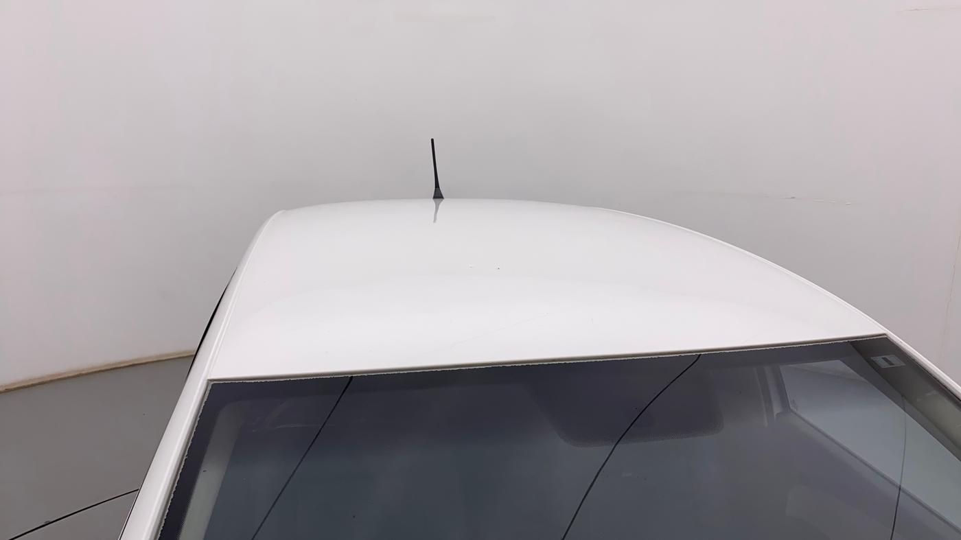 2013 Volkswagen Polo HIGHLINE1.2L, Petrol, Manual, 80,648 km, Roof