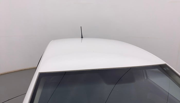 2013 Volkswagen Polo HIGHLINE1.2L, Petrol, Manual, 80,648 km, Roof