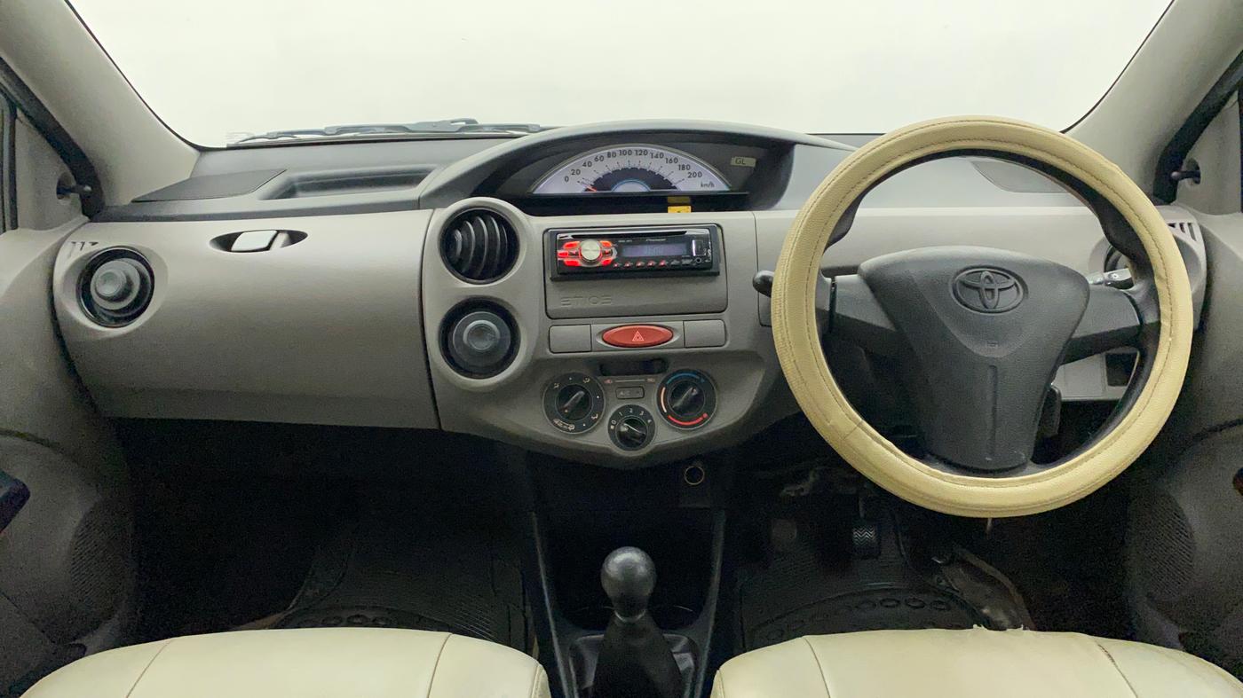 2011 Toyota Etios G, Petrol, Manual, 68,931 km, Dashboard