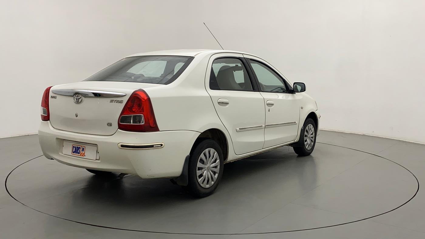 2011 Toyota Etios G, Petrol, Manual, 68,931 km, Right Back Diagonal