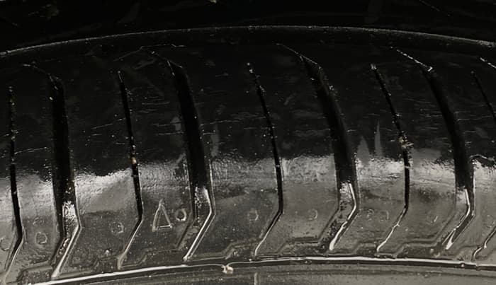 2022 Tata PUNCH ACCOMPLISHED MT, Petrol, Manual, 35,043 km, Right Rear Tyre Tread
