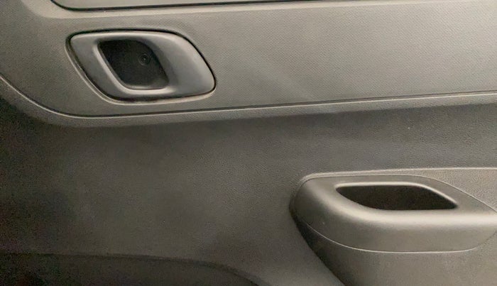 2025 Renault Kwid RXL 1.0 (O), Petrol, Manual, 5,101 km, Driver Side Door Panels Control