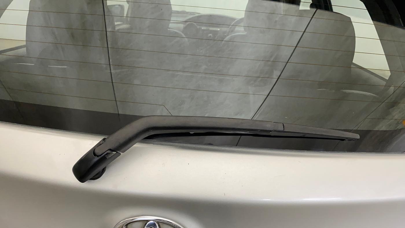 2015 Toyota Etios CROSS 1.2 G, Petrol, Manual, 70,549 km, Rear Wiper