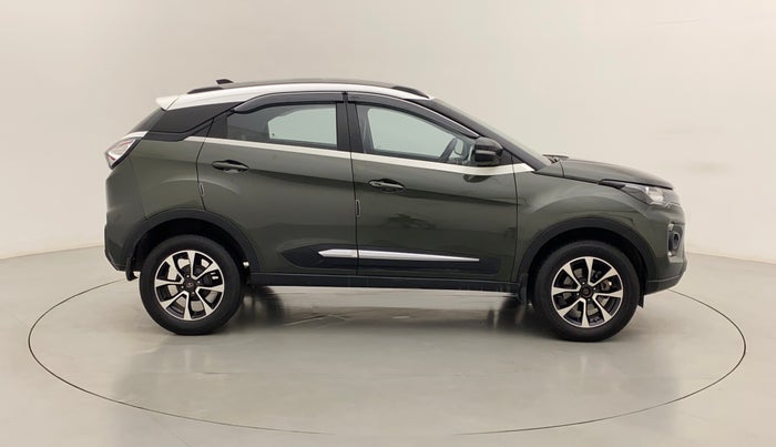 2020 Tata NEXON XZ PLUS (O) DIESEL DUAL TONE, Diesel, Manual, 87,377 km, Right Side View