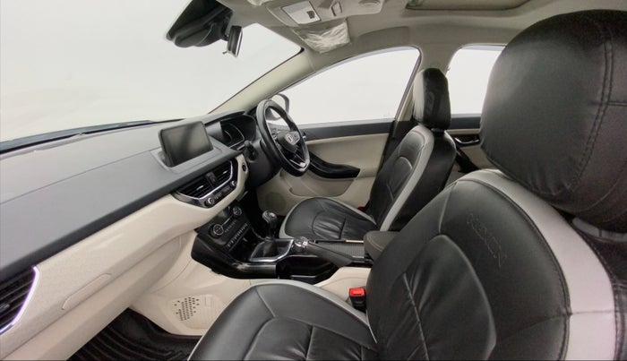 2020 Tata NEXON XZ PLUS (O) DIESEL DUAL TONE, Diesel, Manual, 87,377 km, Right Side Front Door Cabin