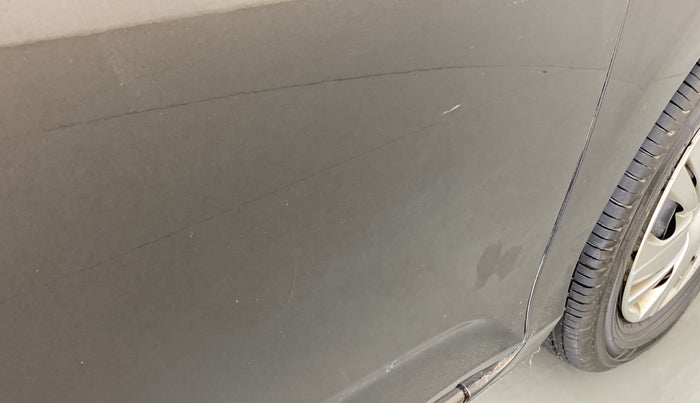 2019 Honda Amaze 1.2L I-VTEC S, CNG, Manual, 90,618 km, Driver-side door - Slightly dented