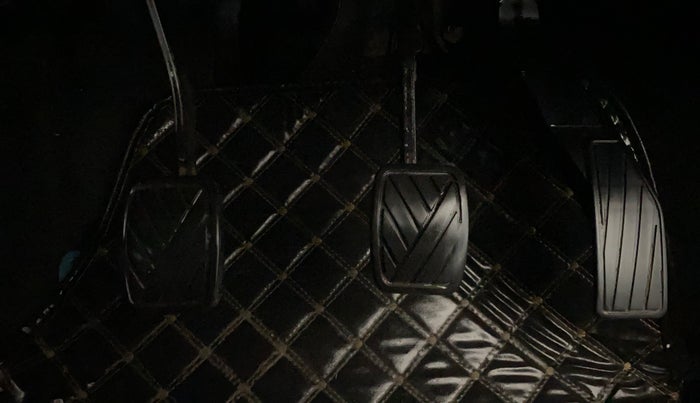 2021 Maruti S PRESSO VXI, CNG, Manual, 65,456 km, Pedals