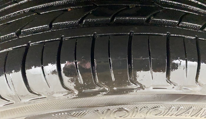 2021 Hyundai GRAND I10 NIOS SPORTZ 1.2 KAPPA VTVT, Petrol, Manual, 49,165 km, Left Front Tyre Tread