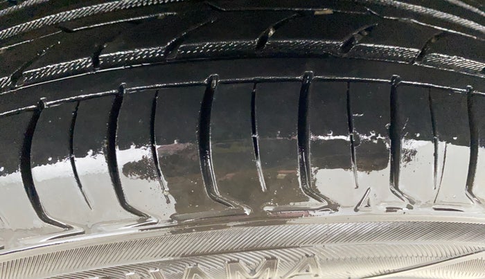 2021 Hyundai GRAND I10 NIOS SPORTZ 1.2 KAPPA VTVT, Petrol, Manual, 49,165 km, Left Rear Tyre Tread