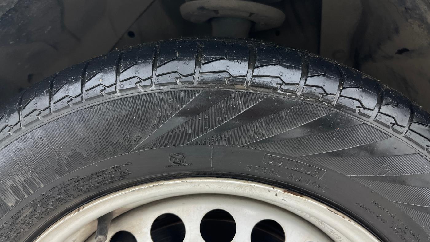 2018 Maruti S Cross SIGMA 1.3, Diesel, Manual, 62,019 km, Left Front Tyre Tread
