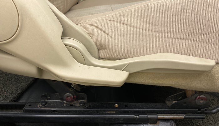 2019 Maruti Dzire VXI, Petrol, Manual, 39,369 km, Driver Side Adjustment Panel