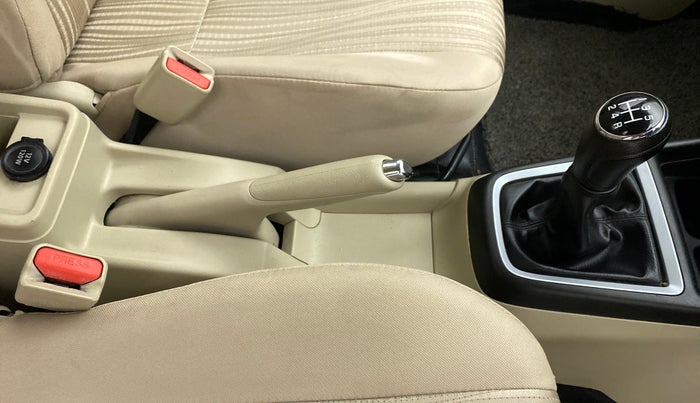 2019 Maruti Dzire VXI, Petrol, Manual, 39,369 km, Gear Lever
