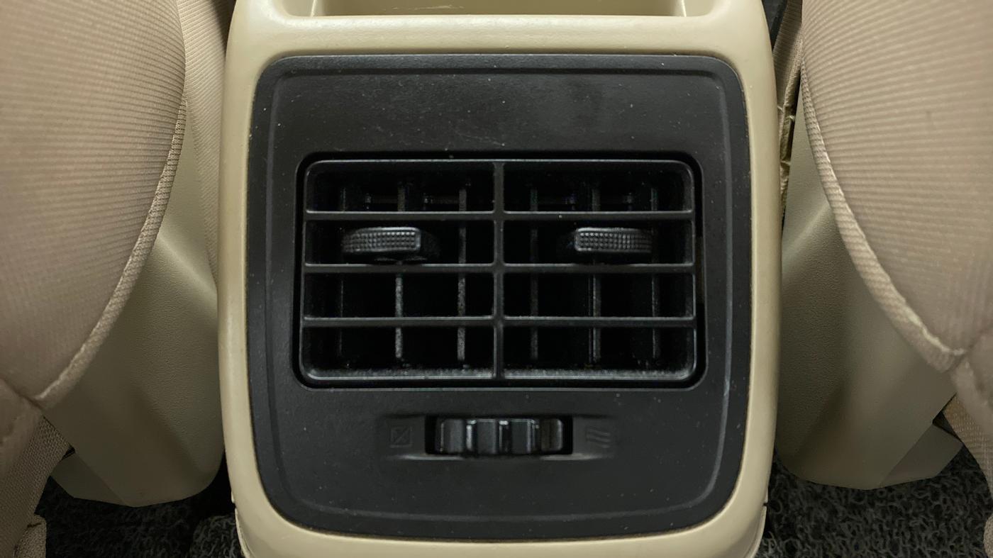 2019 Maruti Dzire VXI, Petrol, Manual, 39,369 km, Rear AC Vents