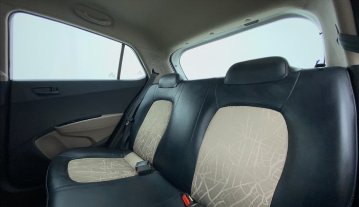 2018 Hyundai Grand i10 MAGNA 1.2 VTVT, Petrol, Manual, 12,580 km, Right Side Rear Door Cabin