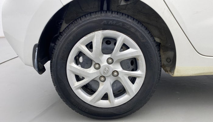 2018 Hyundai Grand i10 MAGNA 1.2 VTVT, Petrol, Manual, 12,580 km, Right Rear Wheel