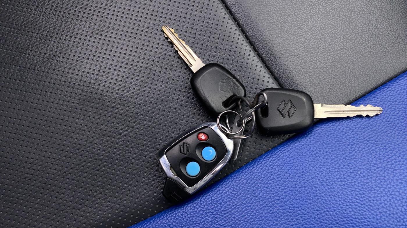 2016 Maruti Alto 800 LXI, Petrol, Manual, 80,201 km, Key Close Up