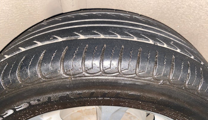 2018 Ford Ecosport TITANIUM 1.5L PETROL, Petrol, Manual, 83,744 km, Right Rear Tyre Tread