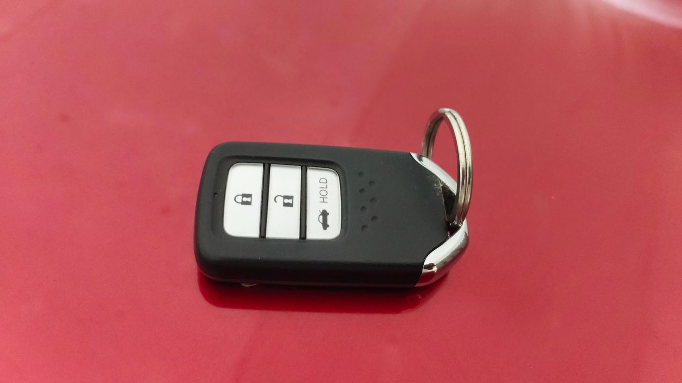 2021 Honda Amaze 1.2L I-VTEC VX CVT, Petrol, Automatic, 38,488 km, Key Close Up