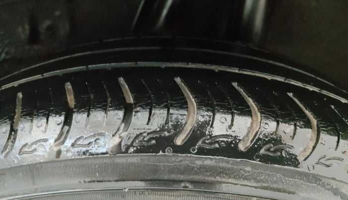 2021 Honda Amaze 1.2L I-VTEC VX CVT, Petrol, Automatic, 38,422 km, Left Rear Tyre Tread