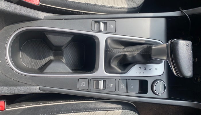 2020 Hyundai Creta SX (O) AT 1.5 DIESEL, Diesel, Automatic, 73,734 km, Gear Lever