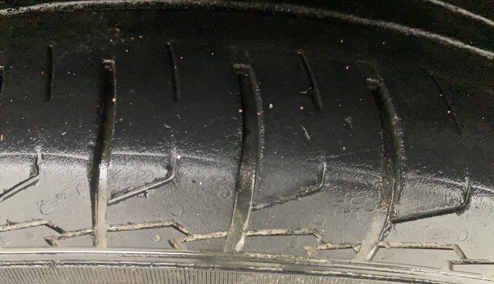 2020 Hyundai Creta SX (O) AT 1.5 DIESEL, Diesel, Automatic, 73,734 km, Left Front Tyre Tread