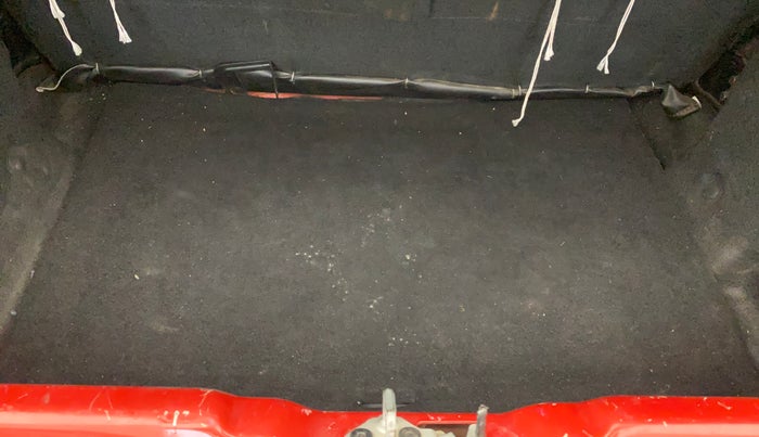 2018 Tata Tiago XZ PETROL, Petrol, Manual, 41,699 km, Boot Inside