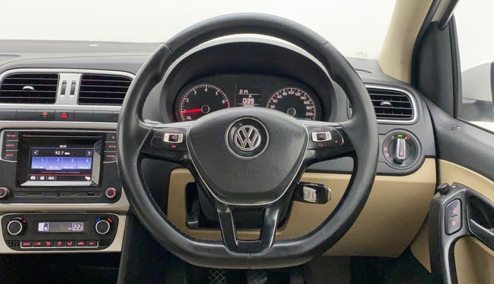 2016 Volkswagen Polo HIGHLINE1.2L, Petrol, Manual, 79,370 km, Steering Wheel Close Up