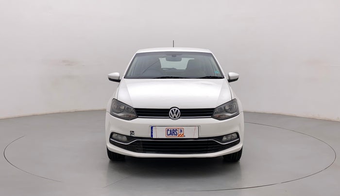 2016 Volkswagen Polo HIGHLINE1.2L, Petrol, Manual, 79,370 km, Front