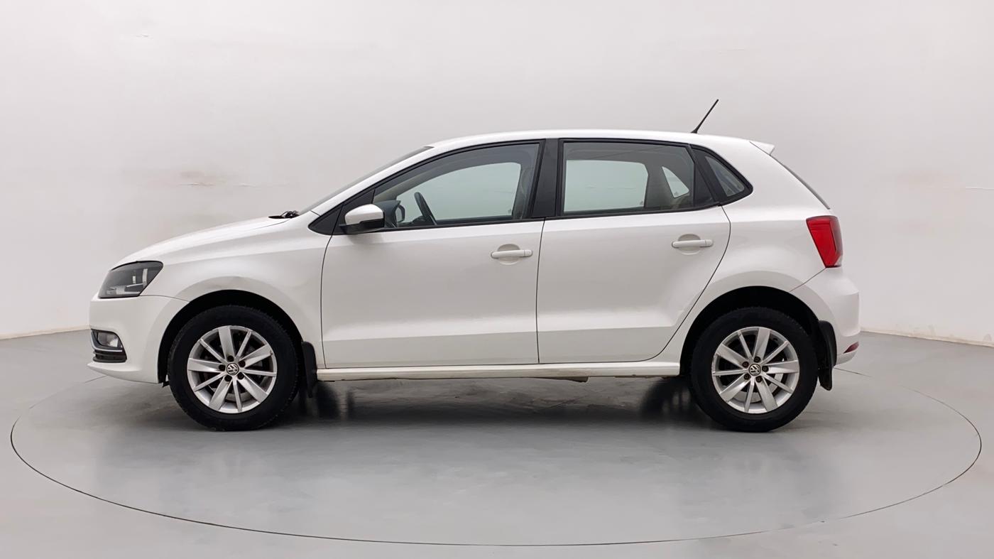 2016 Volkswagen Polo HIGHLINE1.2L, Petrol, Manual, 79,370 km, Left Side
