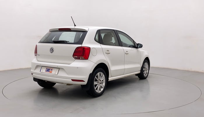 2016 Volkswagen Polo HIGHLINE1.2L, Petrol, Manual, 79,370 km, Right Back Diagonal