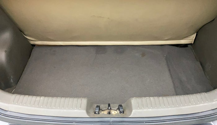 2012 Hyundai i10 SPORTZ 1.2 AT, Petrol, Automatic, 61,653 km, Boot Inside