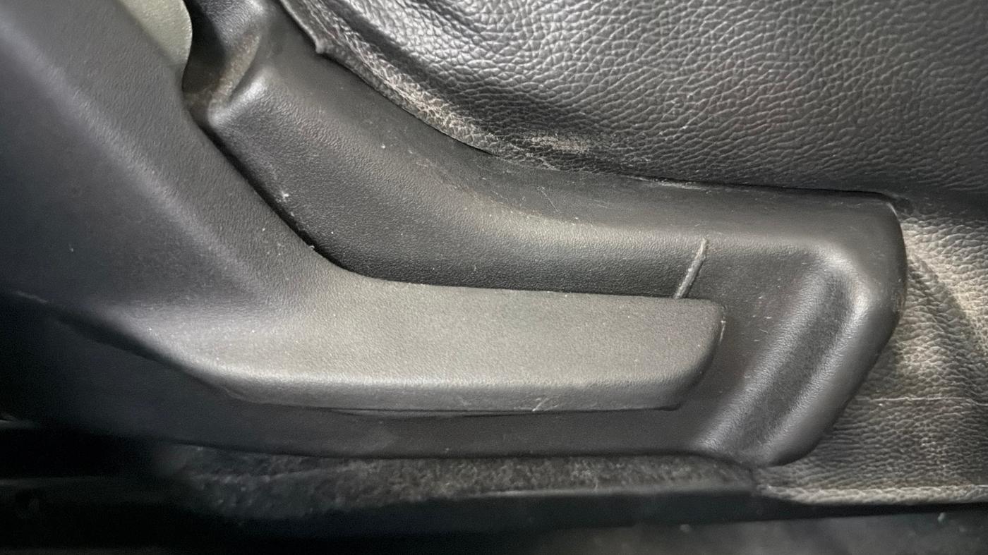 2018 Maruti Baleno DELTA PETROL 1.2, Petrol, Manual, 58,636 km, Driver Side Adjustment Panel