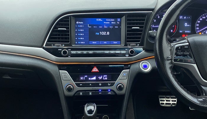 2018 Hyundai New Elantra 2.0 SX(O) AT PETROL, Petrol, Automatic, 83,195 km, Air Conditioner