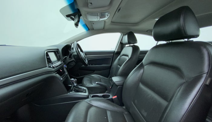 2018 Hyundai New Elantra 2.0 SX(O) AT PETROL, Petrol, Automatic, 83,195 km, Right Side Front Door Cabin