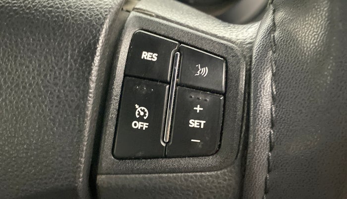 2022 Mahindra Thar LX PETROL HT 4WD AT, Petrol, Automatic, 15,336 km, Adaptive Cruise Control