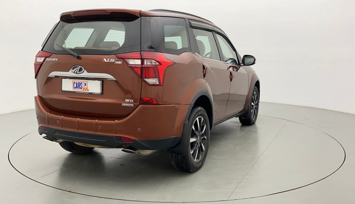 2018 Mahindra XUV500 W11 (O) AT, Diesel, Automatic, 56,905 km, Right Back Diagonal