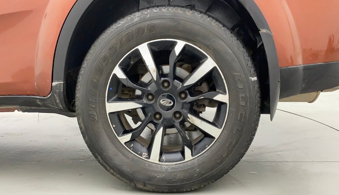 2018 Mahindra XUV500 W11 (O) AT, Diesel, Automatic, 56,905 km, Left Rear Wheel