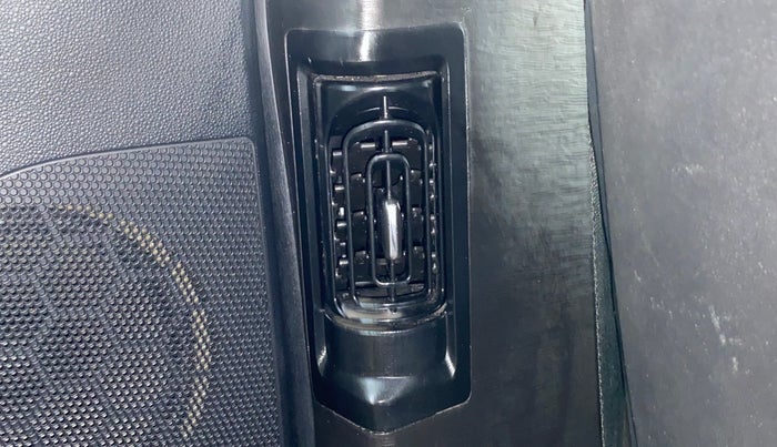 2018 Mahindra XUV500 W11 (O) AT, Diesel, Automatic, 56,905 km, Rear AC Vents