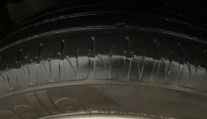 2016 Honda City 1.5L I-VTEC VX CVT, Petrol, Automatic, 51,232 km, Left Front Tyre Tread